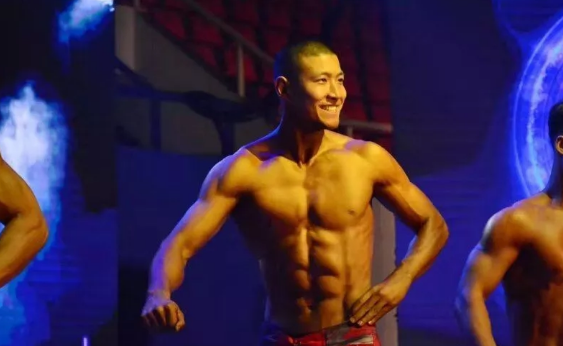 185cm北京体育大学研究生：身材超好，肌肉线条超抢眼！